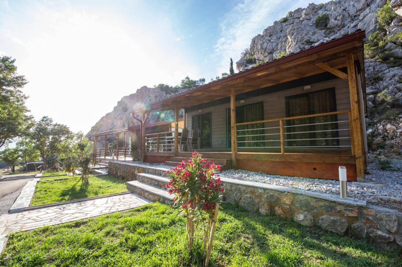 Camping Raca سفيتي يوراي المظهر الخارجي الصورة