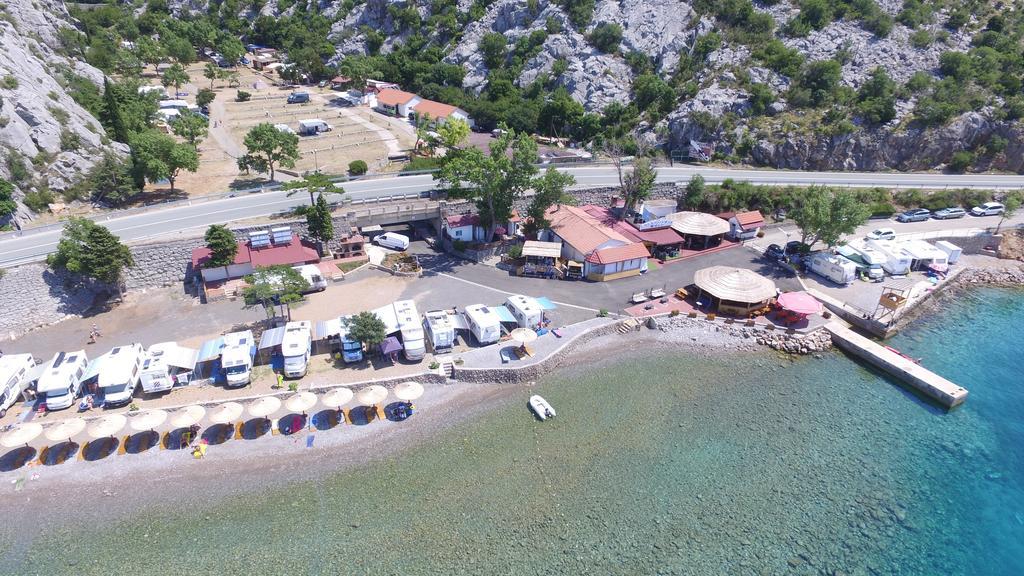 Camping Raca سفيتي يوراي المظهر الخارجي الصورة